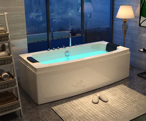 Dazu ersteht man einfach eine whirlpoolmatte für badewanne, die über eine pumpe blasen erzeugt und teils auch für eine aromatherapie einsetzbar ist. Luxus Whirlpool Badewanne Neapel 170 X 80 Cm Mit 12 ...