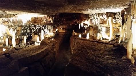 7 Best Caves Near Cincinnati