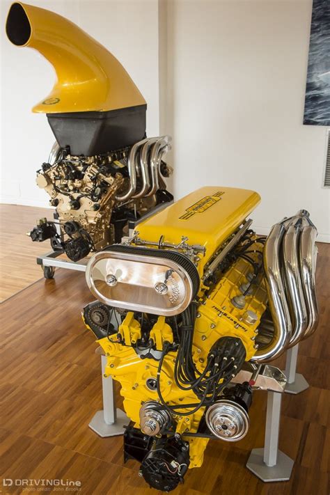 Naturally Aspirated Lamborghini V12 Class One Offshore Racing Engines