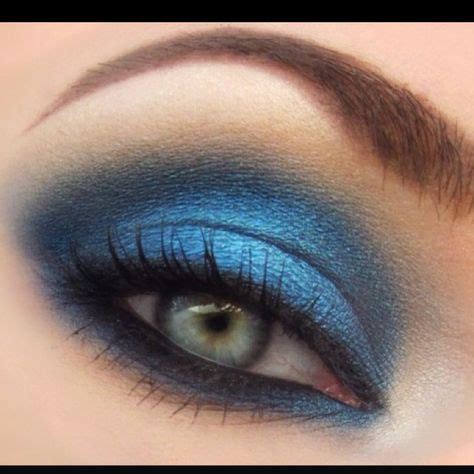 Best Eyeshadow Colors For Blue Eyes Stylewile