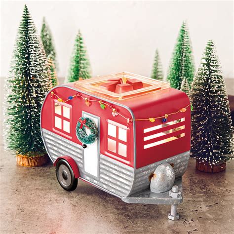 The silicone dish comes with happy wax ® wax warmers, and when you are ready to change out your wax melt, simply turn your wax warmer off and allow the wax to cool. Scentsy Christmas Camper in 2020 | Classic holiday decor ...