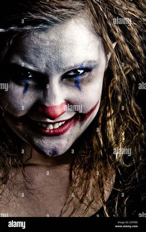 Clown Scary Spooky Horror Girl Halloween Hi Res Stock Photography And