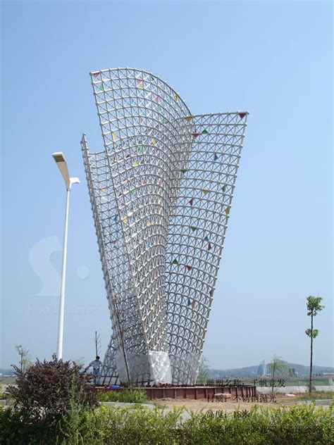 Cusmized Large Stainless Structural Steelsteel Artwork Structural