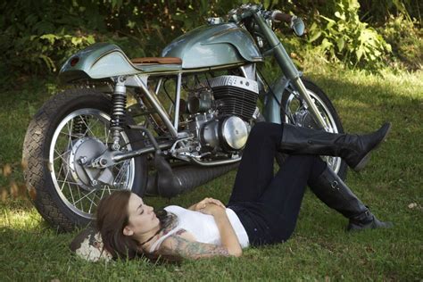 Motorcycles And More Biker Girl And Cafe Racer Cafe Racer Girl