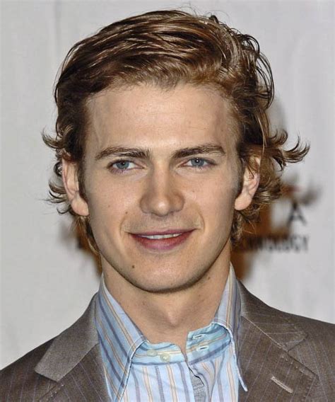 Check out this biography to know about his childhood, family life, achievements and fun facts about his life. Hayden Christensen Hairstyles, Hair Cuts and Colors