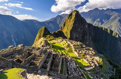 Tourists Arrested After Stripping Naked For Photos At Machu Picchu