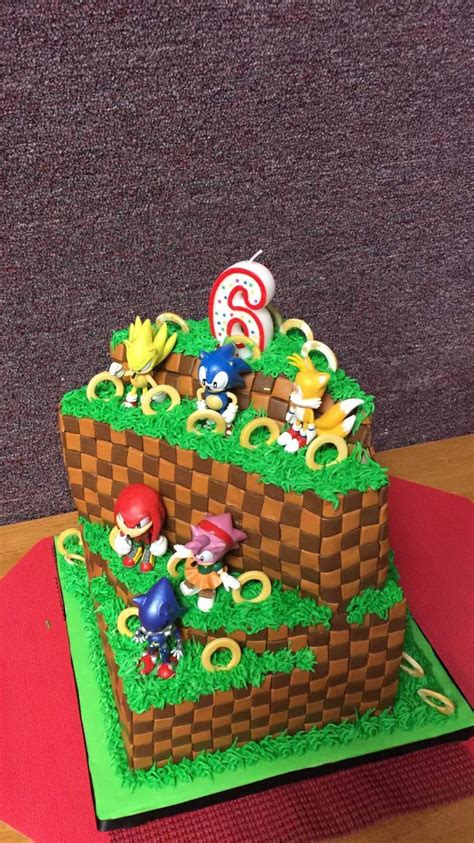 Sonic The Hedgehog Themed Birthday Cake Sonic Cake Sonic The