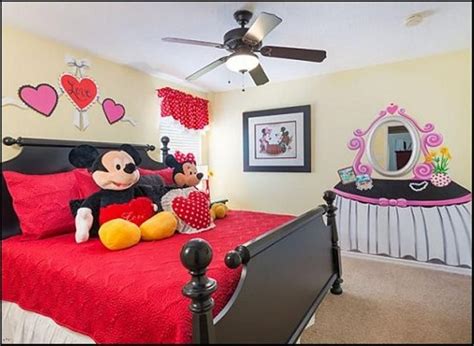 Inspired by mickey mouse, we're bringing you this modern bedroom set, including wardrobe desk ideas and cool furniture and girl's bed. 15 Mickey Mouse Inspired Bedrooms for Kids