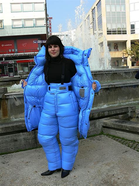 Pin By Kat Pakhomova On Surviving Winter Women S Puffer Coats Puffer