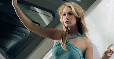 Carrie Underwood S Dirty Laundry Video Watch Videomuzic