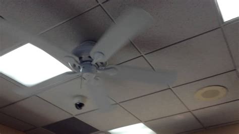 Hampton bay includes traditional ac motors in their ceiling fans. 52" Hampton Bay Quick Connect Ceiling fans - YouTube