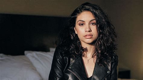Alessia Cara Wallpapers 71 Background Pictures