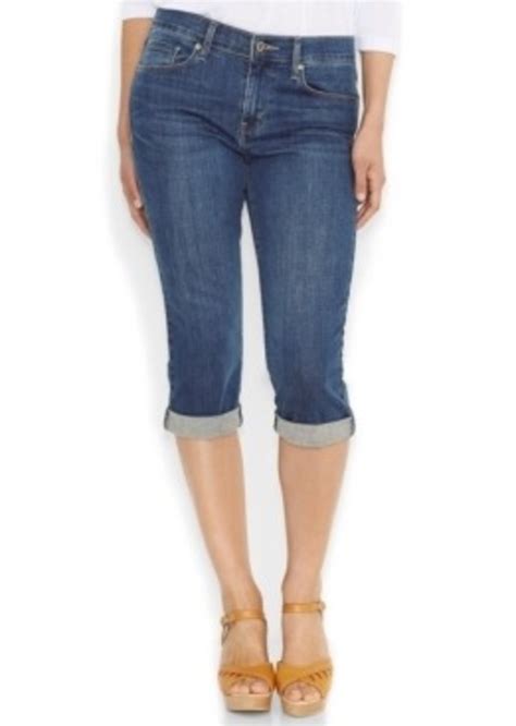 levi s levi s cuffed capri jeans baybreak blue wash denim