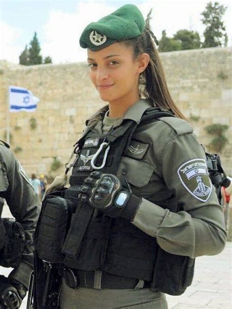 Find here genuine israel navy, israel air force and israel paratrooper's uniforms. IDF - Israel Defense Forces - Women 🇮🇱 | Military girl ...