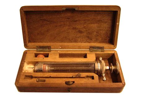 Pravaz Type Syringe C 1890 Museu Nacional De La Ciència I La