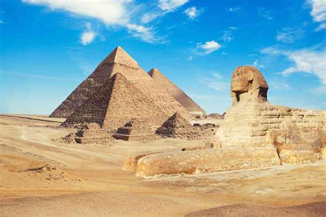 Vous Pouvez Visiter La Pyramide De Gizeh En Egypte Sans Quitter Paris