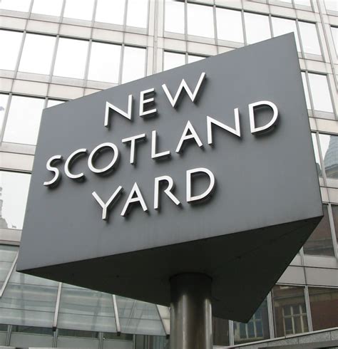 New scotland yard, london scotland yard is a metonym for the headquarters of the metropolitan police service of london, uk. Scotland Yard - Wikipedia