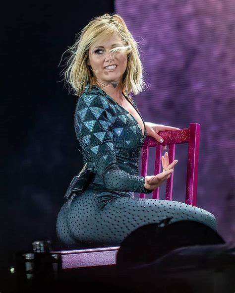 hot hotter helene 🔥 © helene fischer fans danmark