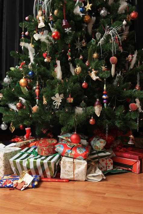 Christmas Tree And Presents Stock Image Image Of Holiday Presents