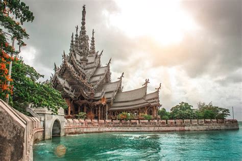Sanctuary Of Truth Bangkok And Pattaya Tour And Saver Packages By
