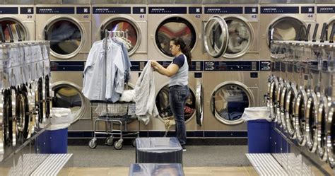 Using A Laundromat Or Shared Laundry Room Heres How To Protect