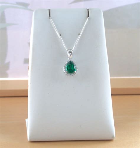 925 Emerald Lab Created Pear Pendant And 18 Silver Chainemerald