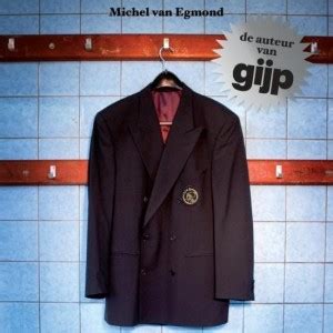 Louis van gaal has been named holland boss for the third time in his career van gaal's first match in charge will be against norway in oslo on september 1 Het pak van Louis van Gaal | Voetbalboeken.net