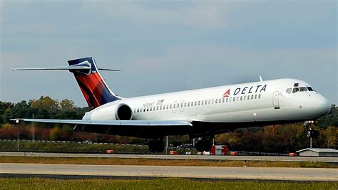Delta Adding Boeing 717s To Delta Shuttle Mix