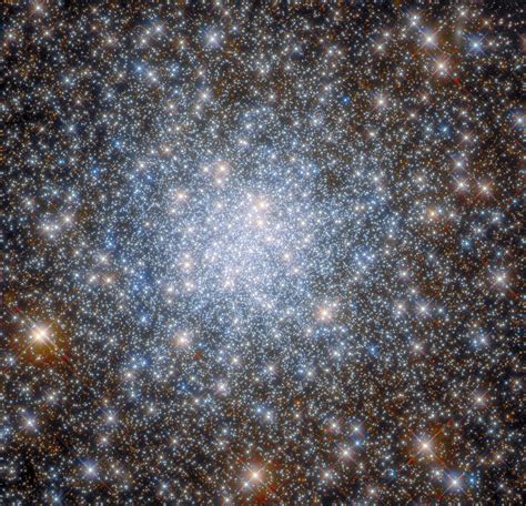 Hubble Space Telescope Captures A Spectacular Star Studded Skyfield