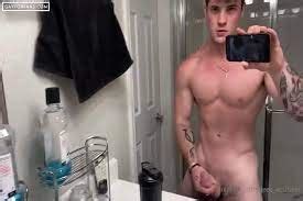 Derek Martin Nude Youtuber Pelado Em Fotos Quentes Xvideos Gay