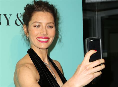 Jessica Biel Takes The Plunge In Low Cut Gown Parties With Katie