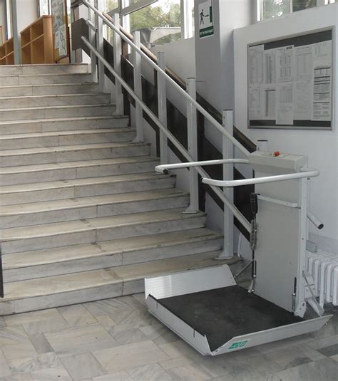 S7 Sr Inclined Platform Stair Lift Straight Staircase Wheelchair Access