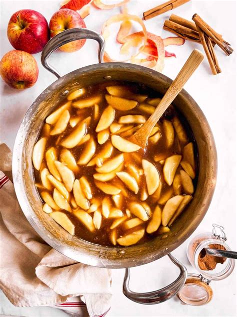 Homemade Apple Pie Filling Is Full Of Warm Spices With Just The Right Amount Of Sweetness It S