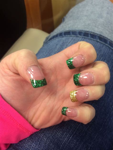 American, christmas, valentine's, round square, shaped, hairstyles 2020 and hair cuts. Glitter St Patricks Day Nail Art Designs