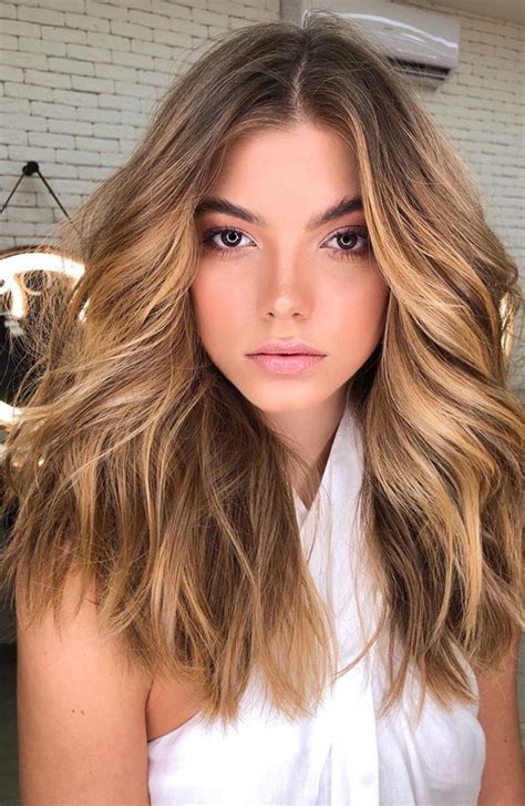 57 Cute Autumn Hair Colours And Hairstyles Caramel And Modern Lose Waves