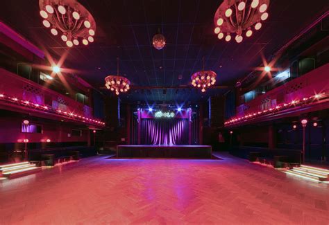 20 Captivating Facts About Sala Apolo