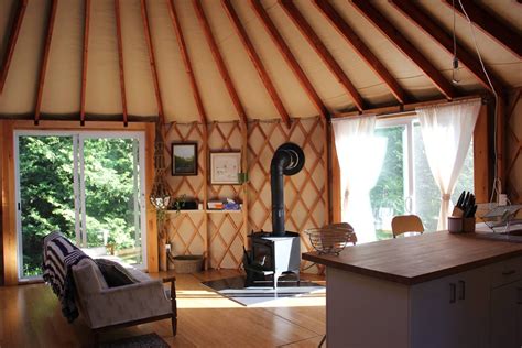 Forest Yurt Yurts For Rent In Madoc Ontario Canada Yurt Yurt