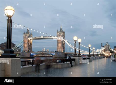 Dusk Night Twilight Tower Bridge Bascule Suspension Bridge London Se1