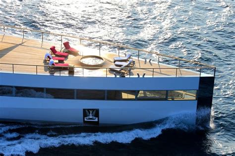 Steve Jobs Feadship Yacht Venus Bow Inside Interior Bw2 Yacht Design