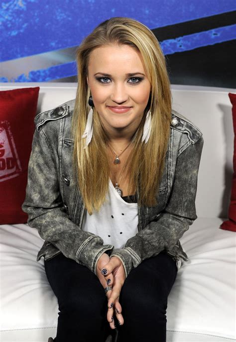 Emily Osment Photo 38 Of 152 Pics Wallpaper Photo 316105 Theplace2