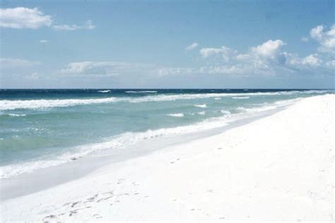10 Best White Sand Beaches In The World View Traveling