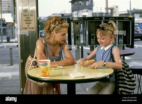 Brittany Murphy Dakota Fanning Uptown Girls 2003 Stock Photo Alamy