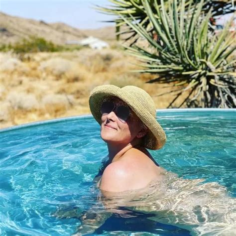 Ricki Lake Posts Nude Instagram Photo At Daily Telegraph