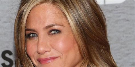 Jennifer Aniston Talks Aging Without Plastic Surgery Jennifer Aniston