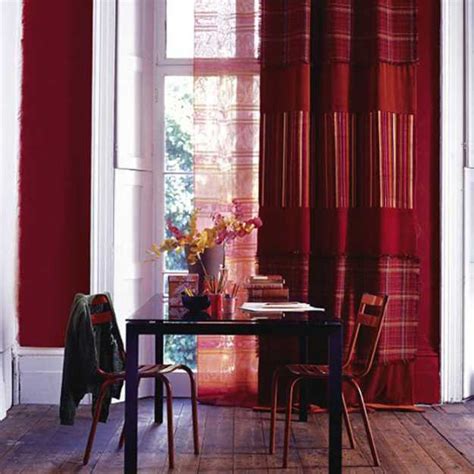 Ok, if disney can make rogue one: 15 Interior Decorating Ideas Adding Bright Red Color to ...