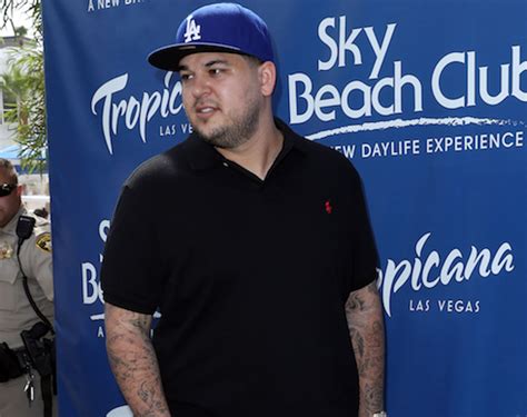 rob kardashian pulls merch from his clothing line after being accused of stealing designs