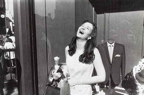 Garry Winogrand Women Are Beautiful Neubau