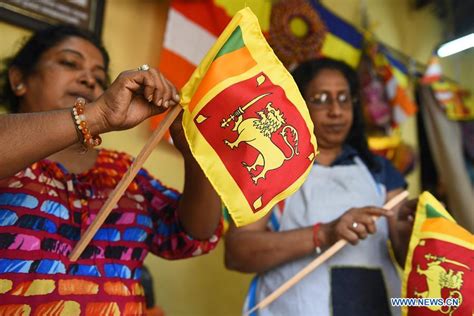 Sri Lankan Tailors Make National Flags To Celebrate 72nd Independence