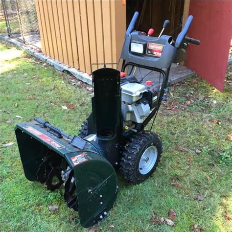 Craftsman 1350 Series 24 Inch Snow Blower New Condition Outside