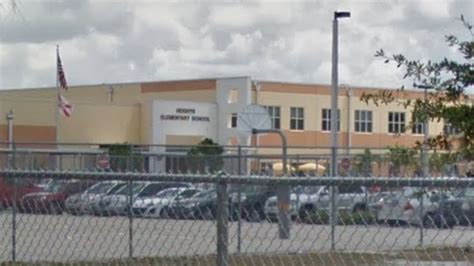 Florida Elementary Teacher Caught In Classroom Sex Romp Denies
